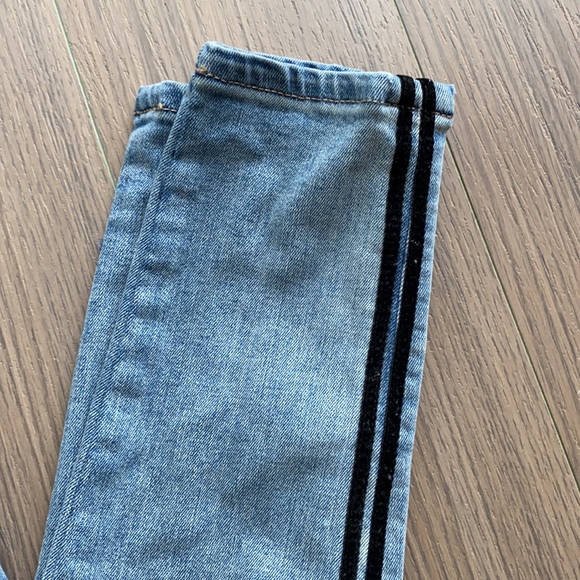 Garage Premium Super High Rise Skinny Striped Jean - Picture 2 of 6